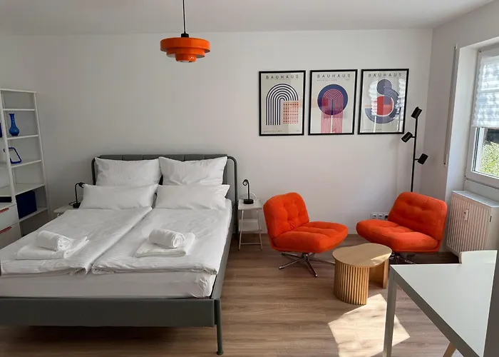 Vibrantapt - Ruhig & Modern - 15 Min Ins Zentrum - Uniklinik-naehe - Privatparkplatz - Schnelles Wlan - Terrasse Apartman Drezda