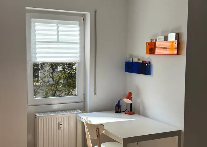 Apartman Vibrantapt - Ruhig & Modern - 15 Min Ins Zentrum - Uniklinik-naehe - Privatparkplatz - Schnelles Wlan - Terrasse