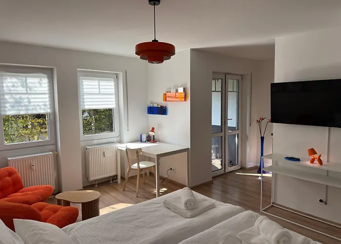 Vibrantapt - Ruhig & Modern - 15 Min Ins Zentrum - Uniklinik-naehe - Privatparkplatz - Schnelles Wlan - Terrasse * Drezda